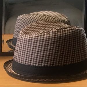 Very Stylish Cotton Polyester Hat